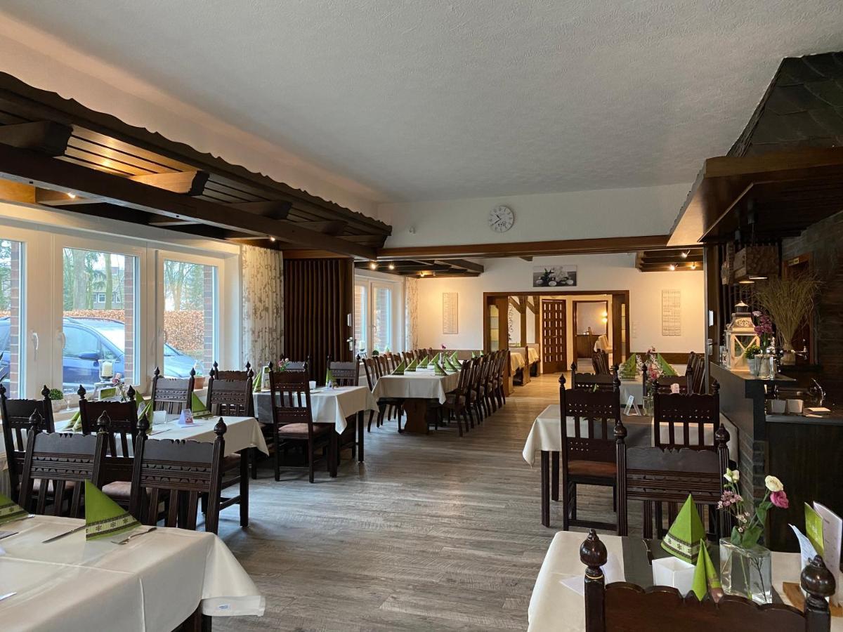 Gasthof Zum Dorfkrug Molbergen Eksteriør billede